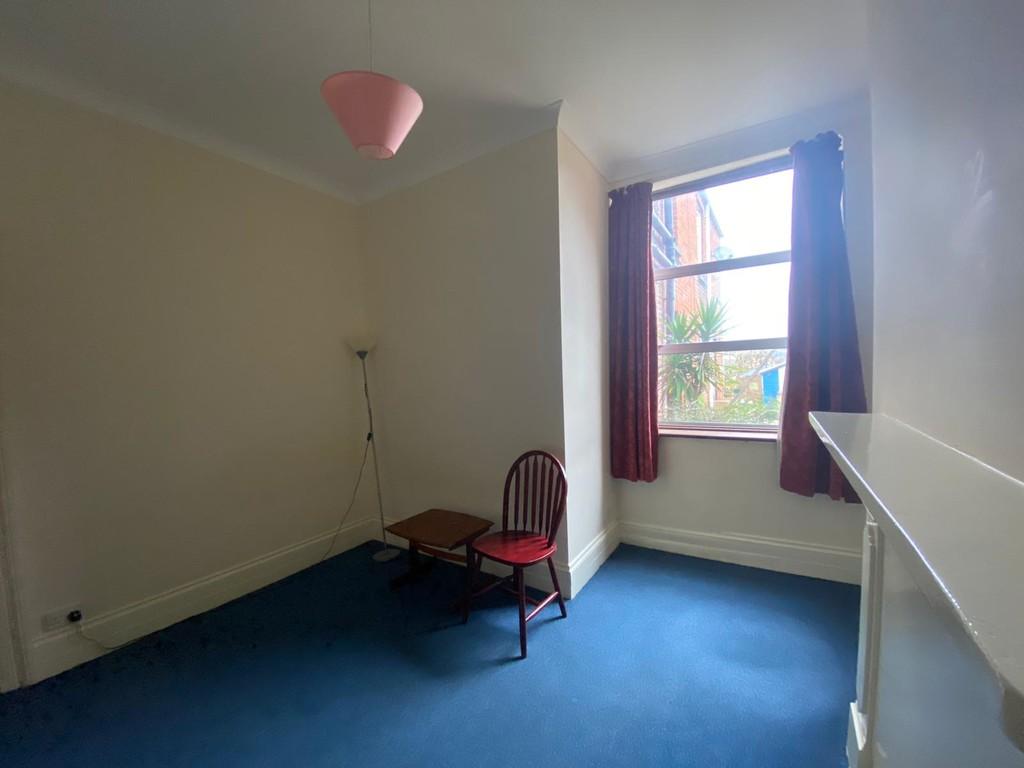 GFF, 24 Denzil Ave (3)
