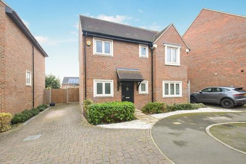 4 bedroom detached house to rent, Bond Close Welling DA16