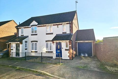 3 bedroom semi-detached house for sale, Old Brewery Walk, Brackley