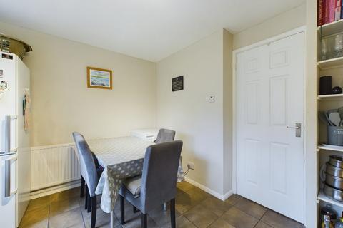 2 bedroom semi-detached house to rent, Manningtree,,