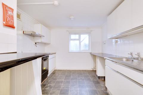 150 Tamarisk Road, South Ockendon, RM15 6HU