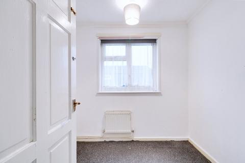 150 Tamarisk Road, South Ockendon, RM15 6HU