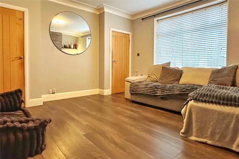56 Whitegate Lane, Chadderton, Oldham, OL9 8LS