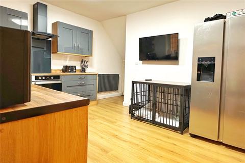 56 Whitegate Lane, Chadderton, Oldham, OL9 8LS