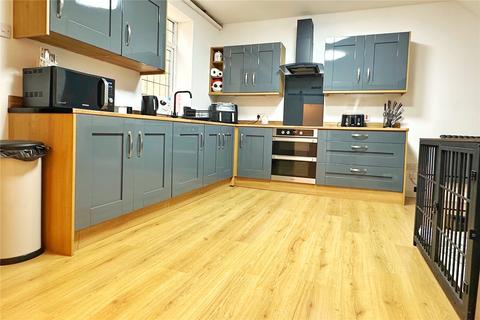 56 Whitegate Lane, Chadderton, Oldham, OL9 8LS