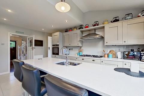142 Bedford Road, Sutton Coldfield, B75 6AJ