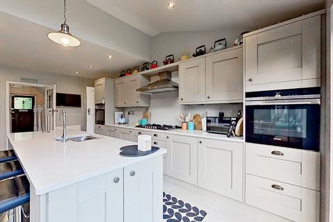 142 Bedford Road, Sutton Coldfield, B75 6AJ