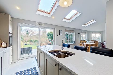 142 Bedford Road, Sutton Coldfield, B75 6AJ