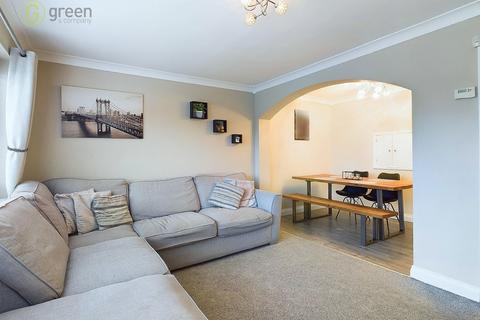 3 bedroom terraced house for sale, Camden Close, Birmingham B36