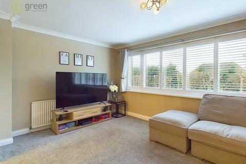 3 bedroom terraced house for sale, Camden Close, Birmingham B36