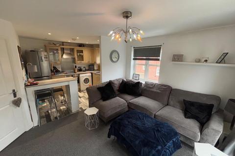 2 bedroom flat for sale, Shottery Close, Redditch B98