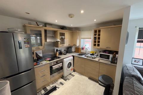 18 Shottery Close, Ipsley, Redditch, B98 0GE