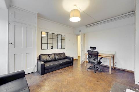 3 bedroom apartment to rent, Dron House, Whitechapel, E1 3AA