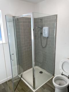 undefined, Queen Eleanor Road, Northampton NN4