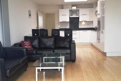 2 bedroom apartment to rent, Bernhard Baron House, Aldgate E1