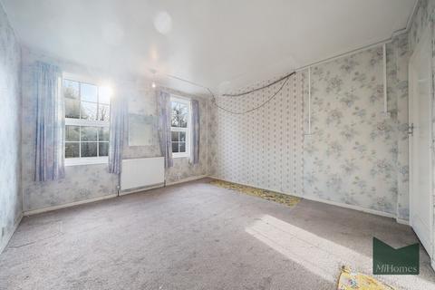 2 bedroom apartment for sale, Belmont Close, Cockfosters