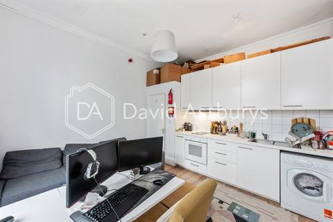 1 bedroom apartment to rent, Camden Road, Holloway, London