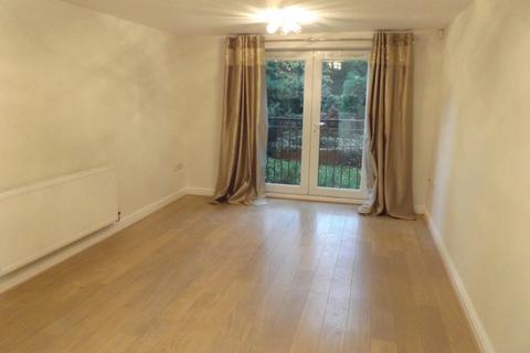 2 bedroom ground floor flat to rent, Woodland Court, Hednesford WS12