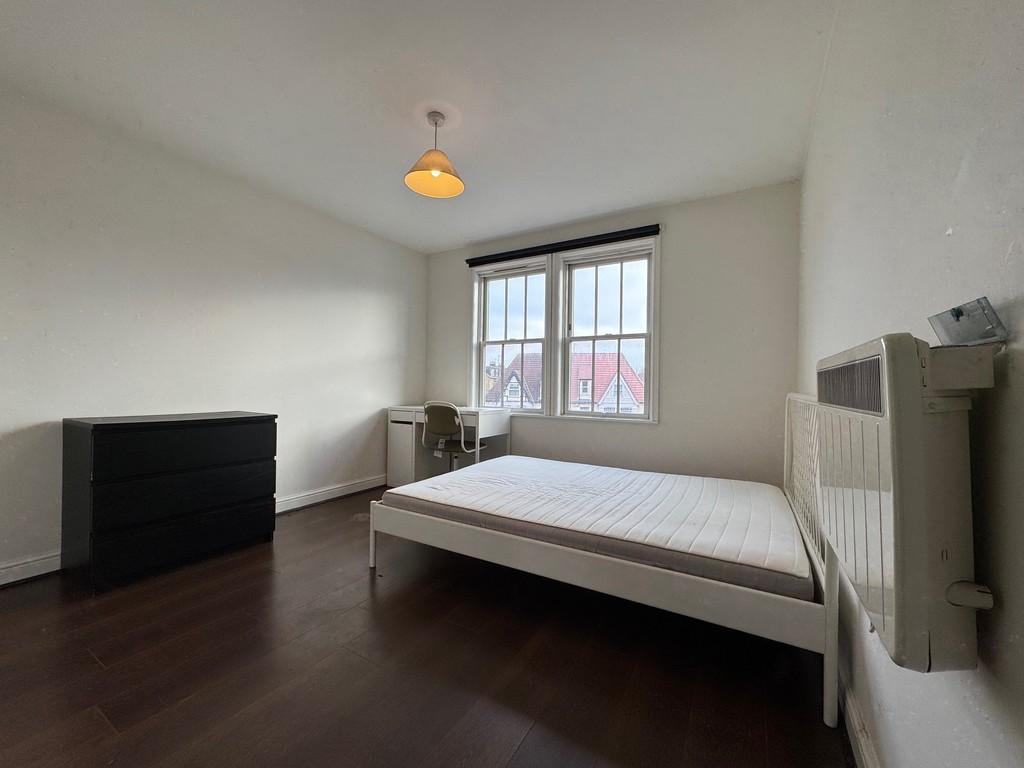 Bed2