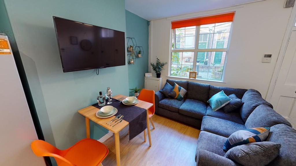 Peoples-Hall-Cottage-1-08222022 095631