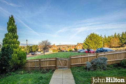 3 bedroom semi-detached house for sale, Fernhurst Crescent, Brighton