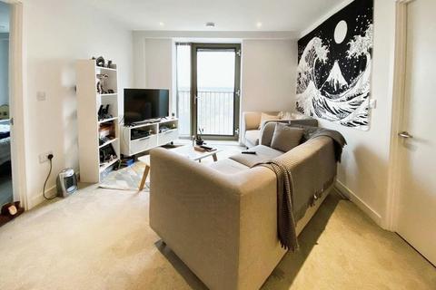 2 bedroom apartment for sale, Local Crescent, Manchester