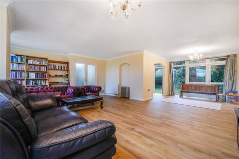 4 bedroom detached house to rent, Lord Chancellor Walk, Kingston upon Thames KT2