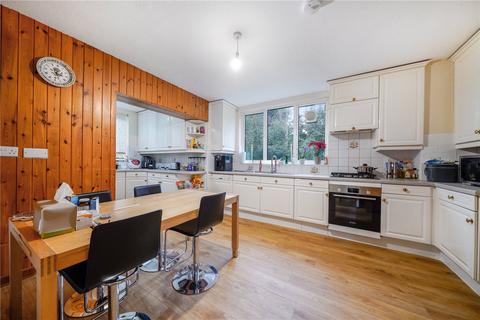 4 bedroom detached house to rent, Lord Chancellor Walk, Kingston upon Thames KT2