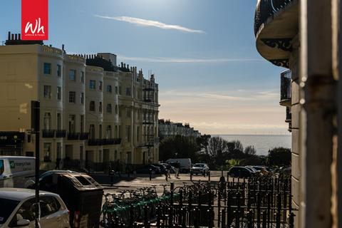 2 bedroom apartment to rent, Brunswick Place, Hove, East Sussex