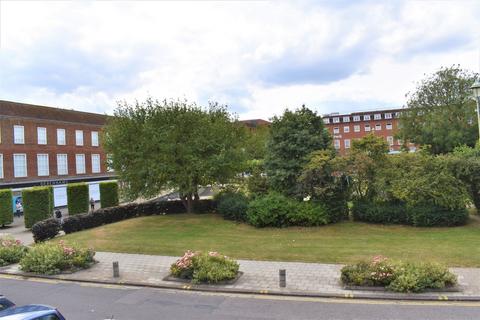 1 bedroom apartment to rent, Stonebank, Welwyn Garden City AL8