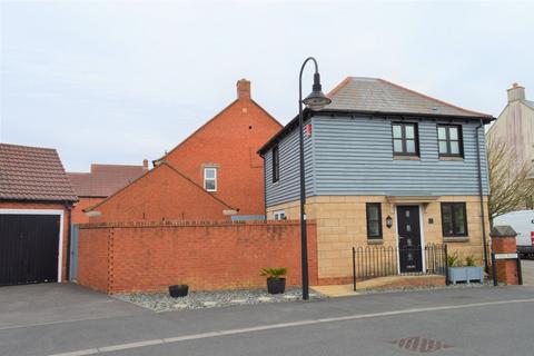 2 bedroom detached house to rent, Eyers Road, Weston Super Mare BS24