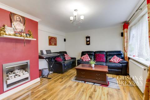 4 bedroom terraced house for sale, Shepeshall, Basildon, SS15