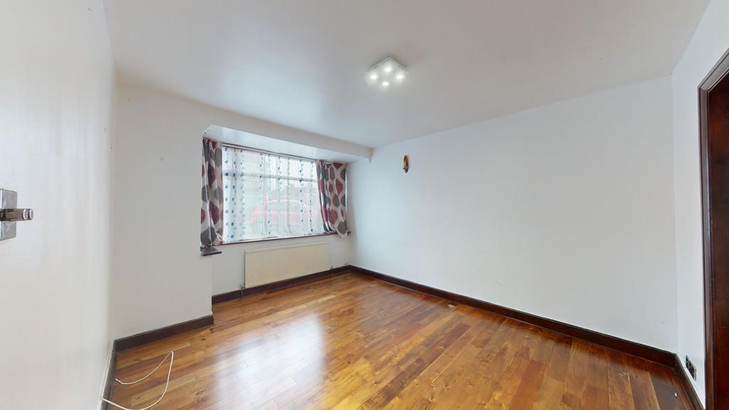 6-Stafford-Gardens-12272024 115629