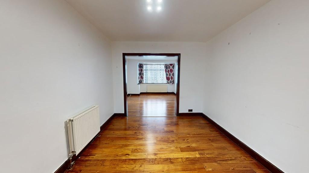 6-Stafford-Gardens-12272024 115649