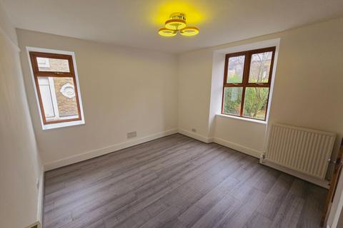 4 bedroom link detached house for sale, Bradford Road, Bradford, BD10