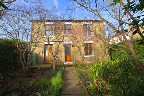 4 bedroom link detached house for sale, Bradford Road, Bradford, BD10