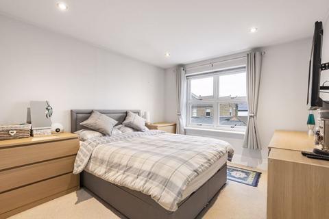 Flat 3, Ashton Court, 2a Clarence Crescent, Sidcup, DA14 4DF
