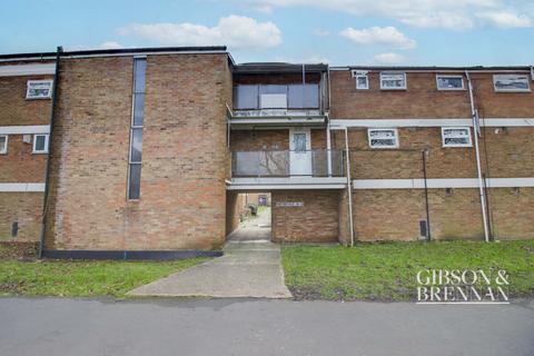 2 bedroom flat for sale, Wythefield, Basildon, SS13