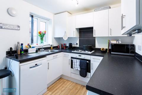 24 Hob Close, Monkton Heathfield, Taunton, TA2 8GL