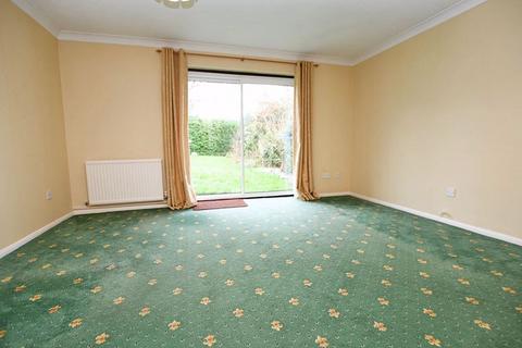 3 bedroom bungalow for sale, Spindle Glade, Maidstone