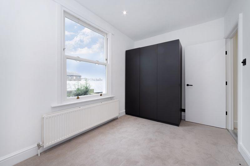 Apartment in London, Brondesbury Park, Queen's Park - More