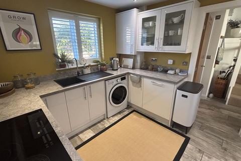 2 bedroom terraced house for sale, The Cutting, Llanfoist, Abergavenny