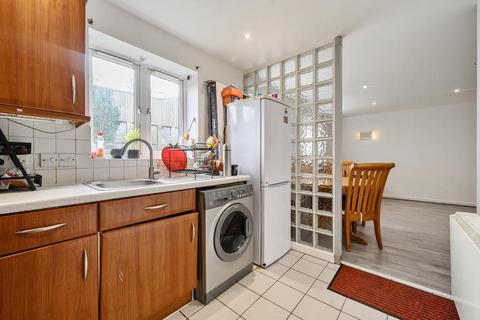 undefined, Newbury,  Berkshire,  RG14