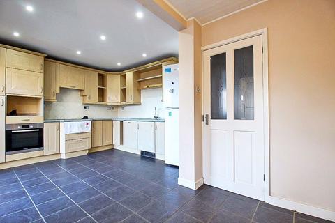 3 bedroom semi-detached house for sale, Claremont Road, SEDGLEY, DY3 1HW