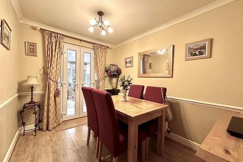 3 bedroom detached house for sale, Blackwell Hill, West Hunsbury, Northampton NN4