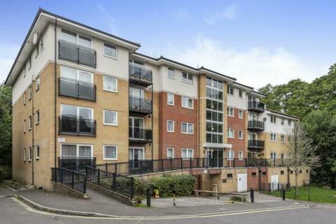 2 bedroom flat to rent, Seacole Gardens, Southampton