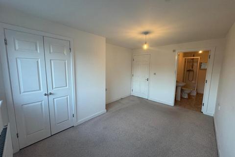 2 bedroom flat to rent, Seacole Gardens, Southampton