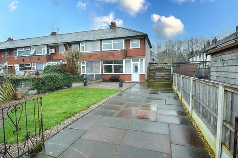 43 Amersham Close, Urmston, Manchester, M41 7NJ