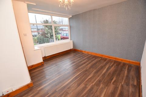 43 Amersham Close, Urmston, Manchester, M41 7NJ