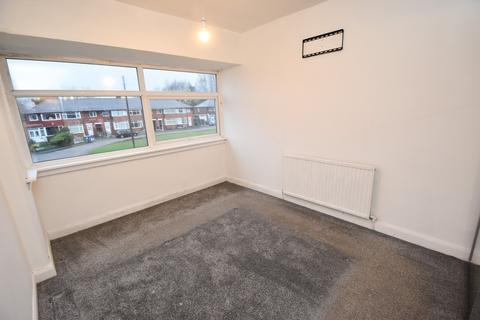 43 Amersham Close, Urmston, Manchester, M41 7NJ
